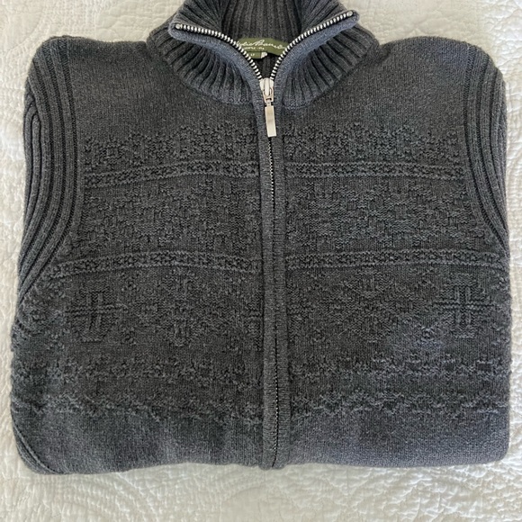 Women’s Eddie Bauer Sweater - Picture 10 of 10